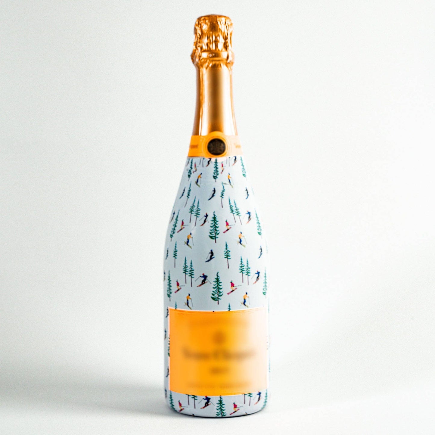 WH Hostess Ski Resort - Champagne Collection