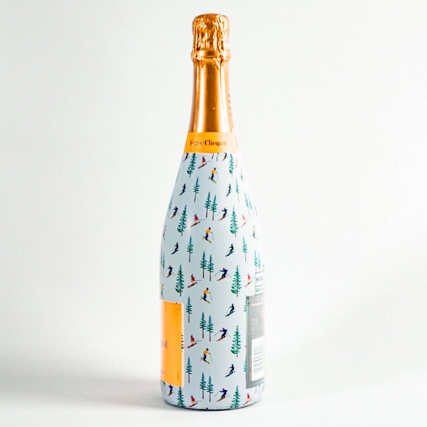 WH Hostess Ski Resort - Champagne Collection